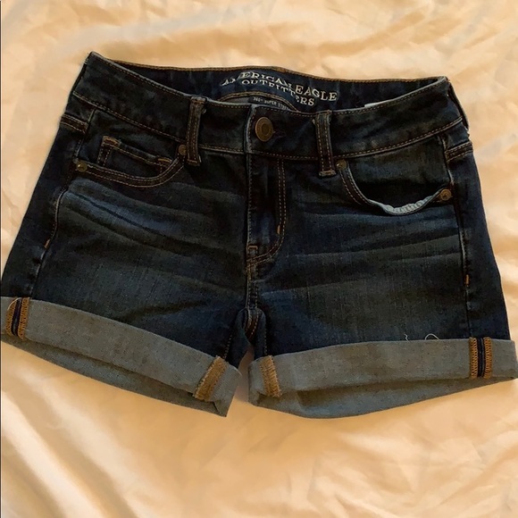 American Eagle - MIDI shorts - worn once